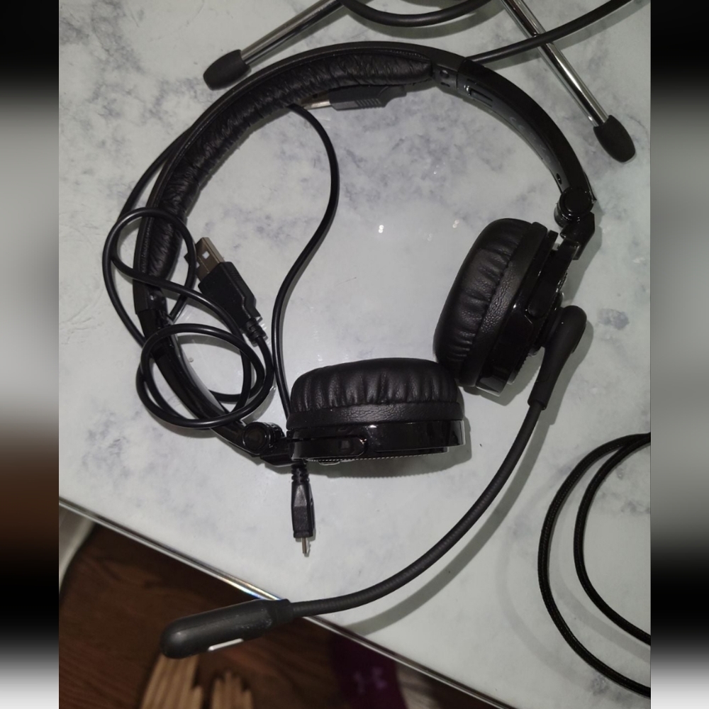 Live streaming bundle! 3 items! - Picture 3 of 8